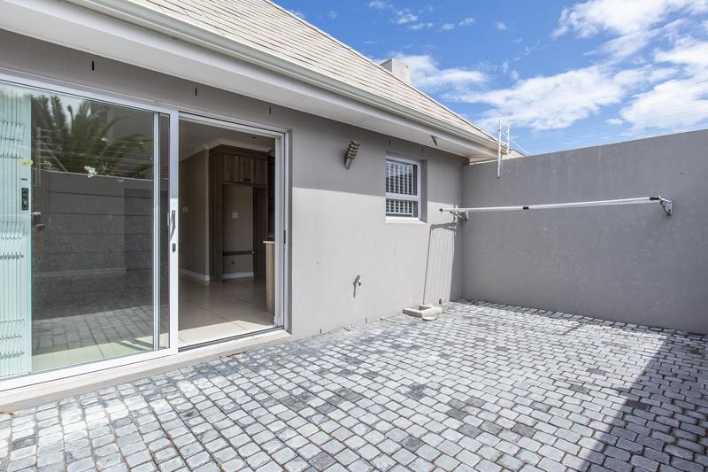 3 Bedroom Property for Sale in Heathfield Western Cape